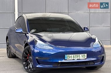Седан Tesla Model 3 2023 в Одессе