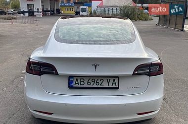 Седан Tesla Model 3 2020 в Дніпрі