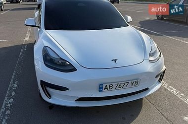 Седан Tesla Model 3 2020 в Виннице