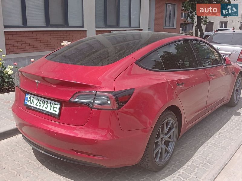Седан Tesla Model 3 2022 в Одессе