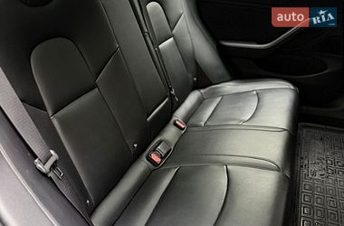 Седан Tesla Model 3 2017 в Киеве