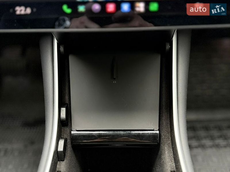 Седан Tesla Model 3 2017 в Киеве