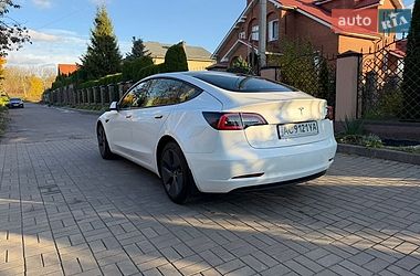 Седан Tesla Model 3 2023 в Нововолынске фото 7 Седан Tesla Model 3 2023 в Нововолынске