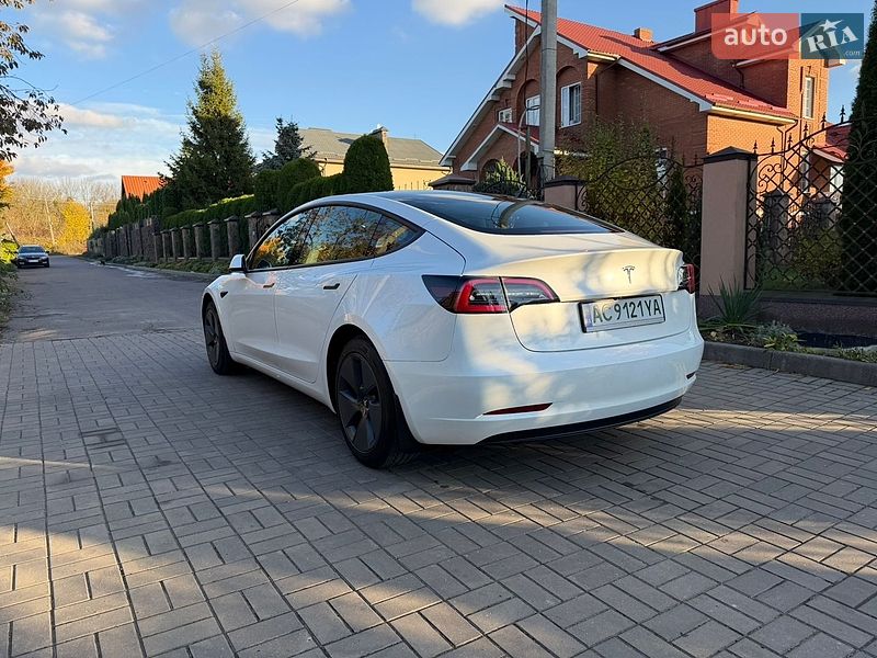 Седан Tesla Model 3 2023 в Нововолынске фото 7 Седан Tesla Model 3 2023 в Нововолынске