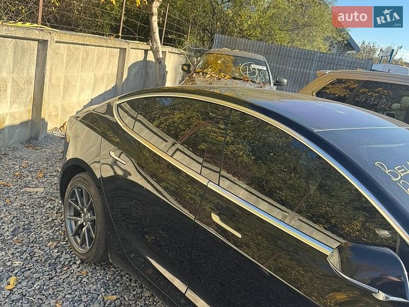 Седан Tesla Model 3 2019 в Львові фото 5 Седан Tesla Model 3 2019 в Львові