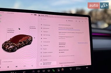 Седан Tesla Model 3 2021 в Коломые