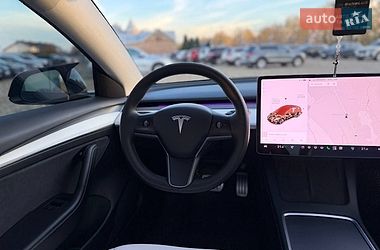 Седан Tesla Model 3 2021 в Коломые