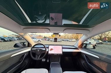 Седан Tesla Model 3 2021 в Коломые