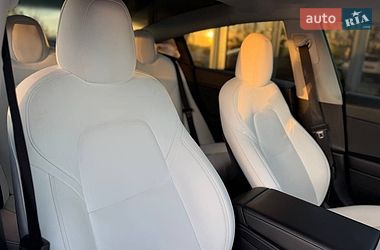 Седан Tesla Model 3 2021 в Коломые