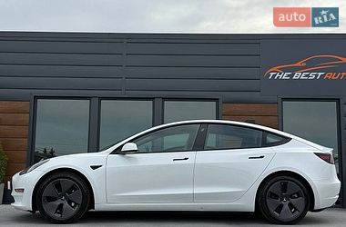 Седан Tesla Model 3 2021 в Рівному