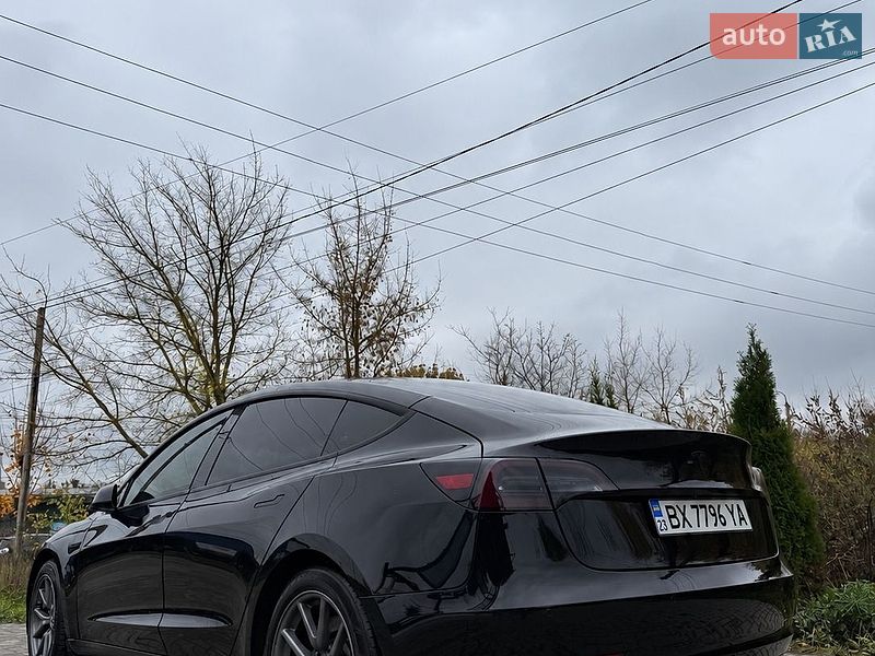 Седан Tesla Model 3 2021 в Шепетівці фото 3 Седан Tesla Model 3 2021 в Шепетівці