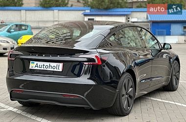 Седан Tesla Model 3 2024 в Одесі фото 7 Седан Tesla Model 3 2024 в Одесі