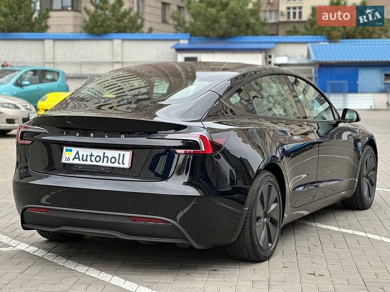 Седан Tesla Model 3 2024 в Одесі фото 7 Седан Tesla Model 3 2024 в Одесі