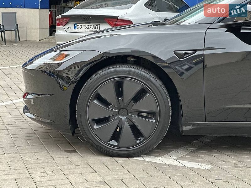 Седан Tesla Model 3 2024 в Одесі фото 10 Седан Tesla Model 3 2024 в Одесі
