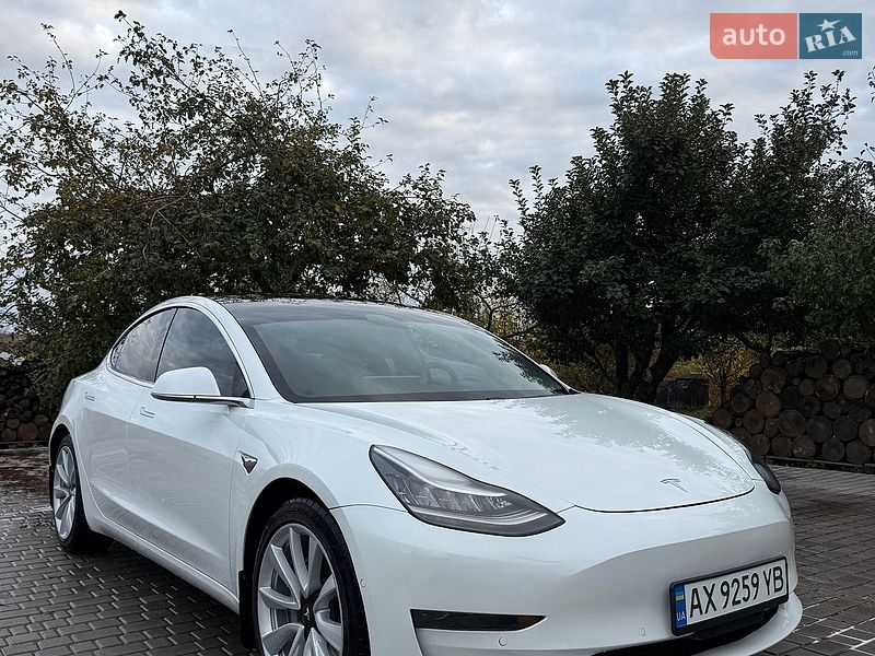 Седан Tesla Model 3 2020 в Харькове фото 9 Седан Tesla Model 3 2020 в Харькове