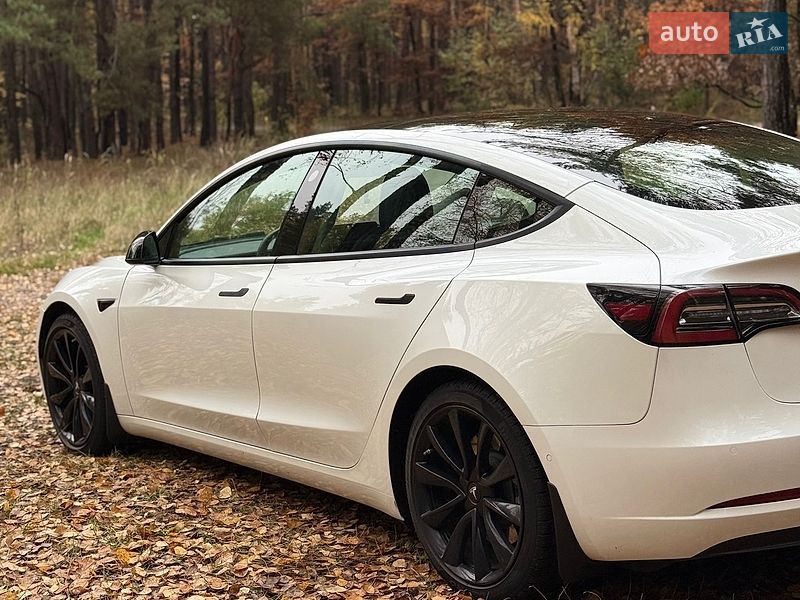 Седан Tesla Model 3 2022 в Бучі фото 9 Седан Tesla Model 3 2022 в Бучі