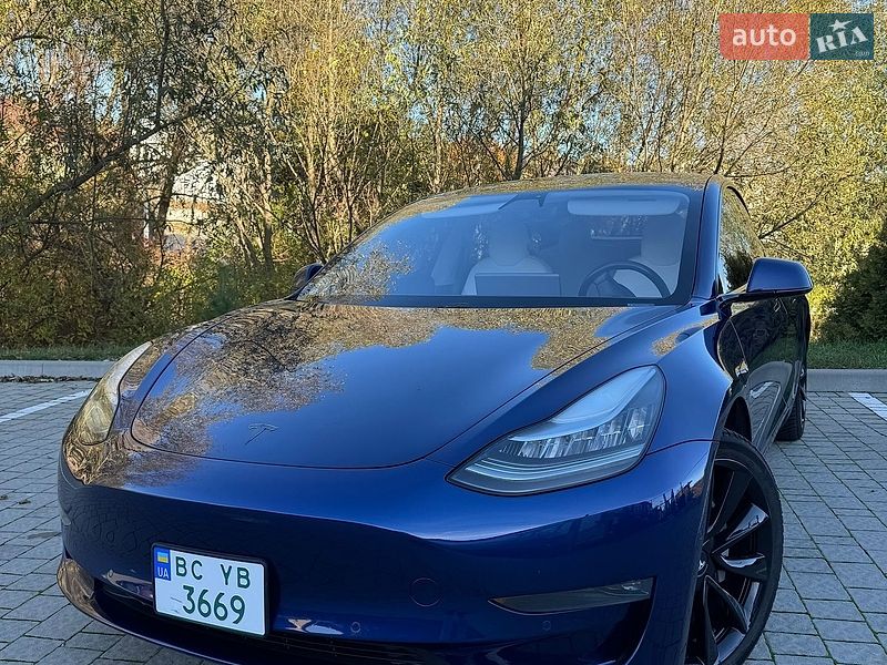 Седан Tesla Model 3 2018 в Львові фото 2 Седан Tesla Model 3 2018 в Львові