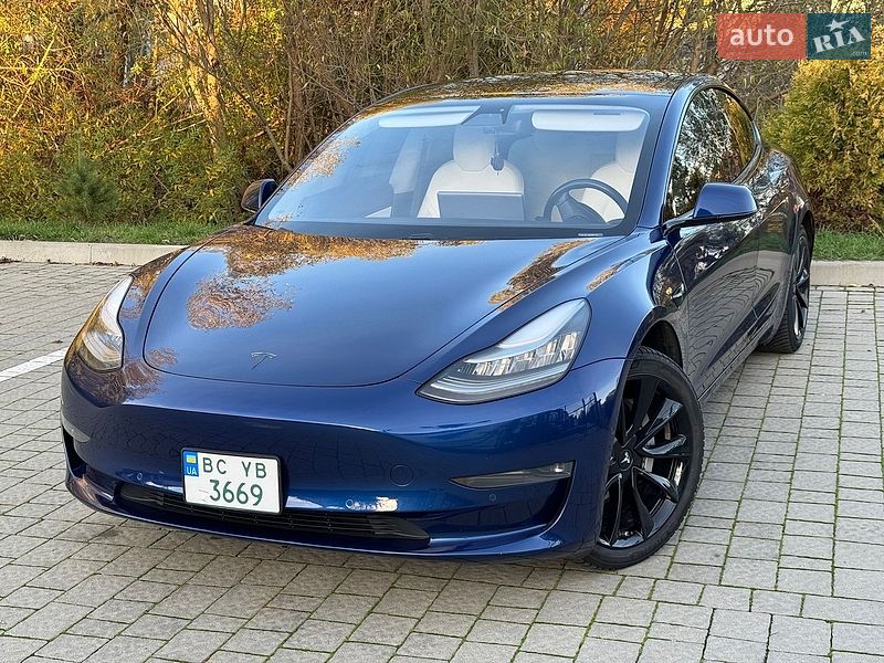 Седан Tesla Model 3 2018 в Львові фото Седан Tesla Model 3 2018 в Львові