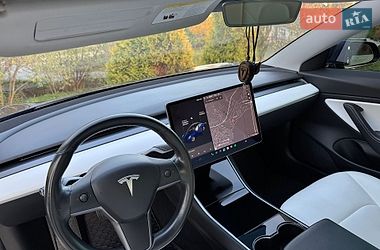 Седан Tesla Model 3 2018 в Львові фото 28 Седан Tesla Model 3 2018 в Львові