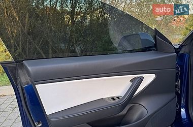 Седан Tesla Model 3 2018 в Львові фото 31 Седан Tesla Model 3 2018 в Львові