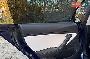 Седан Tesla Model 3 2018 в Львові фото 34 Седан Tesla Model 3 2018 в Львові