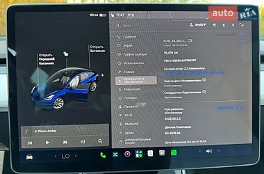 Седан Tesla Model 3 2018 в Львове