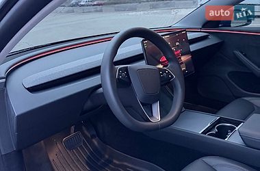 Седан Tesla Model 3 2024 в Києві фото 13 Седан Tesla Model 3 2024 в Києві
