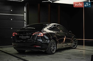 Седан Tesla Model 3 2019 в Чернівцях фото 4 Седан Tesla Model 3 2019 в Чернівцях