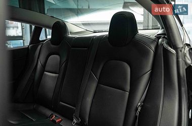 Седан Tesla Model 3 2019 в Чернівцях фото 35 Седан Tesla Model 3 2019 в Чернівцях