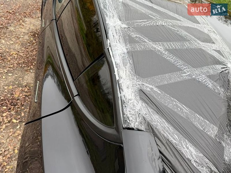 Седан Tesla Model 3 2019 в Рудки