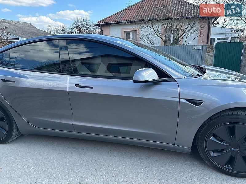 Седан Tesla Model 3 2024 в Звягелі фото 12 Седан Tesla Model 3 2024 в Звягелі