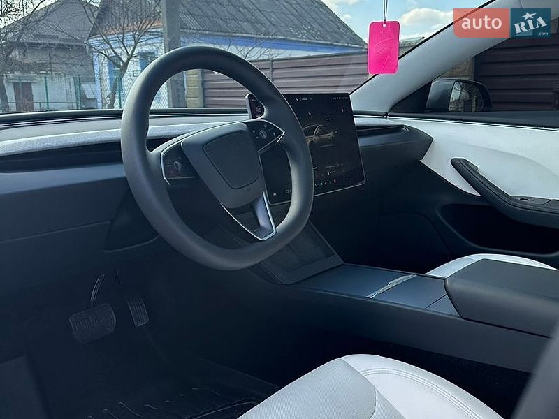 Седан Tesla Model 3 2024 в Звягелі фото 42 Седан Tesla Model 3 2024 в Звягелі
