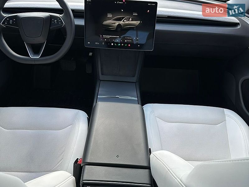 Седан Tesla Model 3 2024 в Звягелі фото 53 Седан Tesla Model 3 2024 в Звягелі