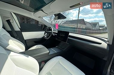 Седан Tesla Model 3 2024 в Звягелі фото 73 Седан Tesla Model 3 2024 в Звягелі
