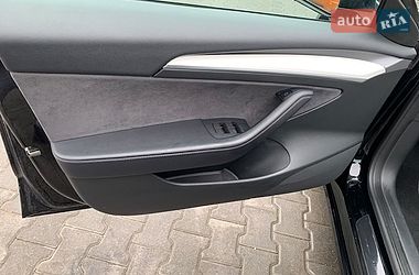 Седан Tesla Model 3 2023 в Хмельницькому