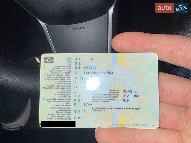 Седан Tesla Model 3 2019 в Виннице