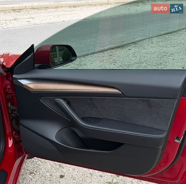 Седан Tesla Model 3 2023 в Днепре фото 15 Седан Tesla Model 3 2023 в Днепре