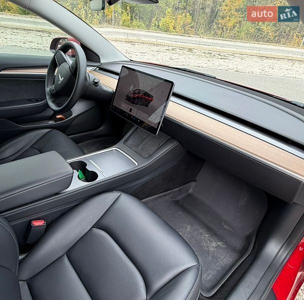 Седан Tesla Model 3 2023 в Днепре фото 17 Седан Tesla Model 3 2023 в Днепре
