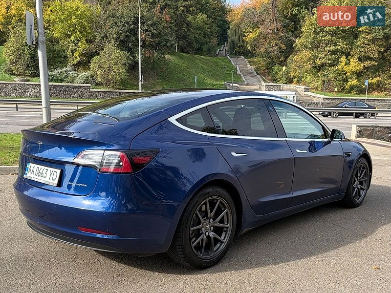 Седан Tesla Model 3 2019 в Киеве фото 8 Седан Tesla Model 3 2019 в Киеве