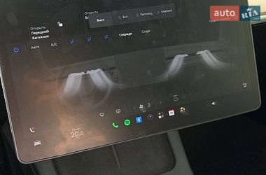 Седан Tesla Model 3 2020 в Рівному