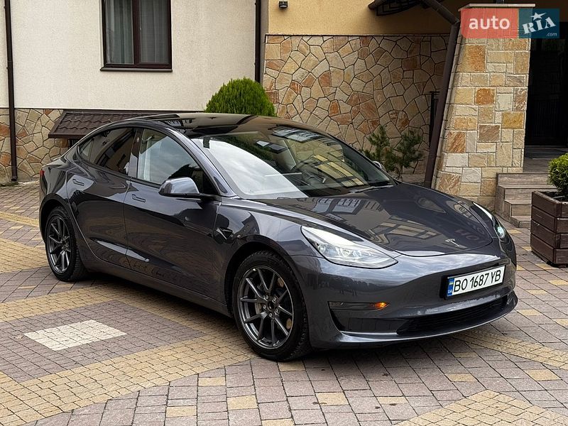 Седан Tesla Model 3 2023 в Тернополі фото 9 Седан Tesla Model 3 2023 в Тернополі