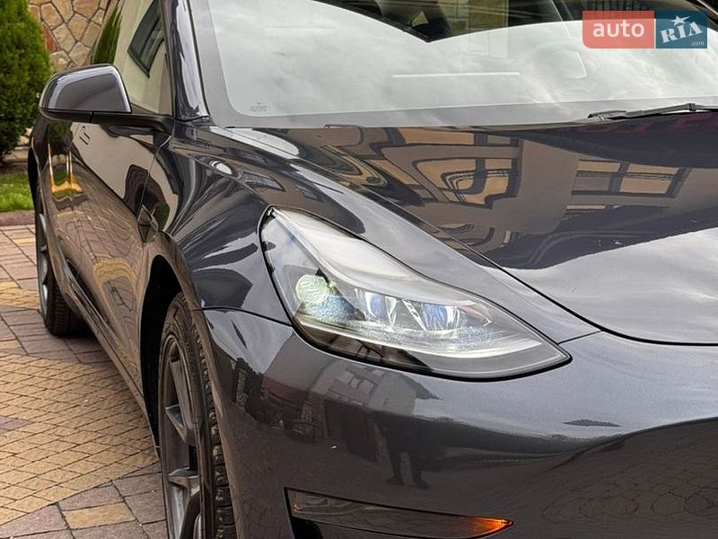 Седан Tesla Model 3 2023 в Тернополі фото 22 Седан Tesla Model 3 2023 в Тернополі