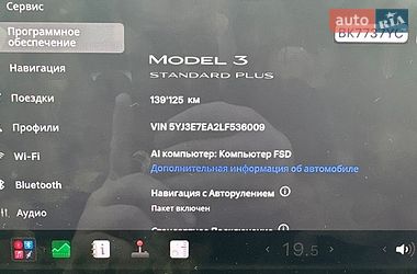 Седан Tesla Model 3 2019 в Дубні