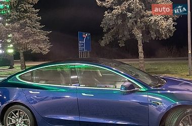 Седан Tesla Model 3 2019 в Львові фото 5 Седан Tesla Model 3 2019 в Львові