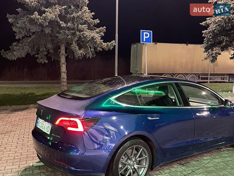 Седан Tesla Model 3 2019 в Львові фото 8 Седан Tesla Model 3 2019 в Львові