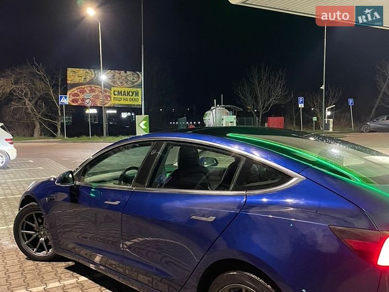 Седан Tesla Model 3 2019 в Львові фото 9 Седан Tesla Model 3 2019 в Львові