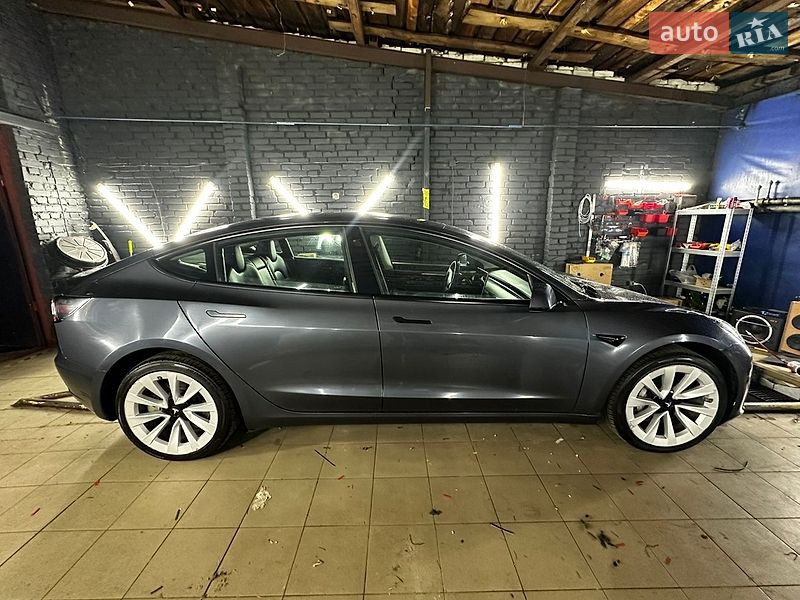 Седан Tesla Model 3 2023 в Львове фото 3 Седан Tesla Model 3 2023 в Львове