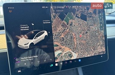 Седан Tesla Model 3 2021 в Миргороді