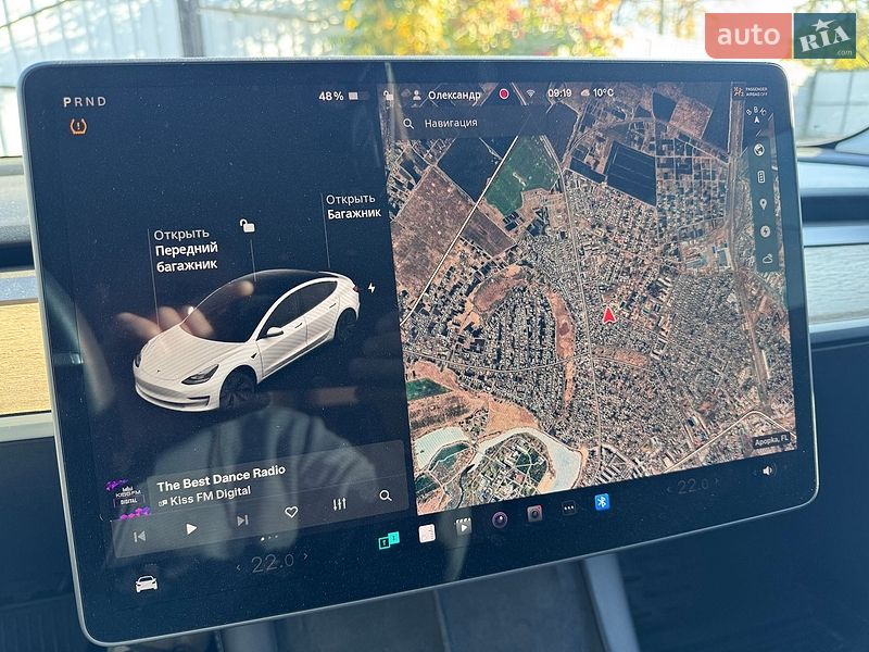 Седан Tesla Model 3 2021 в Миргороді