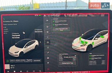Седан Tesla Model 3 2021 в Миргороді